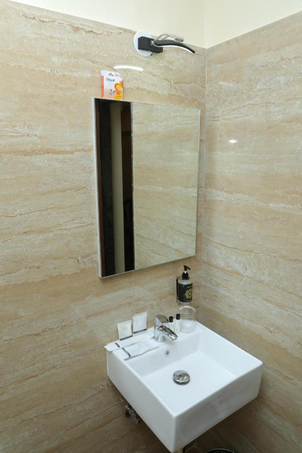 Gadiraju Palace Convention Centre&Hotel Visakhapatnam Extérieur photo