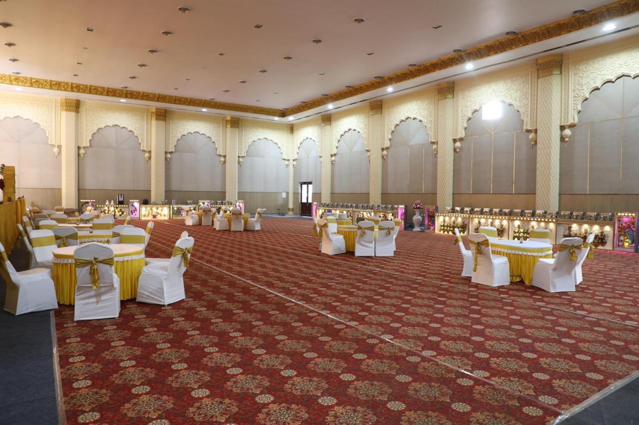 Gadiraju Palace Convention Centre&Hotel Visakhapatnam Extérieur photo