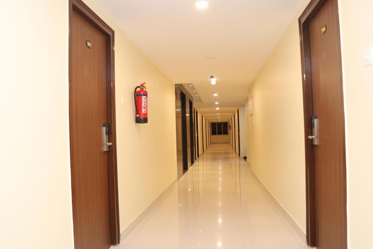 Gadiraju Palace Convention Centre&Hotel Visakhapatnam Extérieur photo